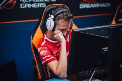 Virtus Pro, EnVyUs, and Mouz eliminated from DreamHack Masters Malmö after day one