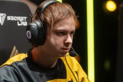 Jensen, a player for Dignitas' LoL squad, sits and plays during the LCS 2023 season.