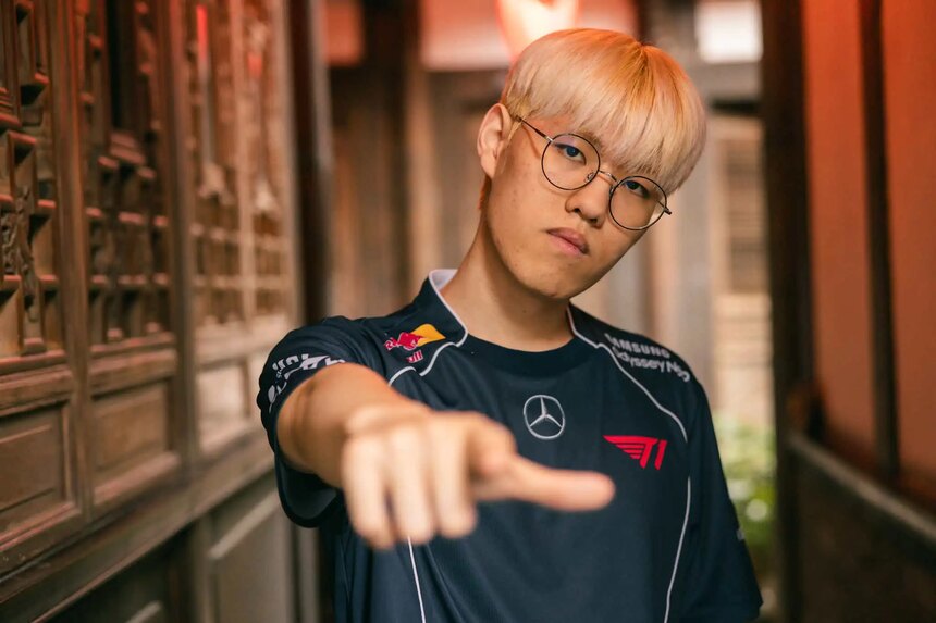 T1 Oner's Worlds skin may have a fiery encounter with an SKT veteran